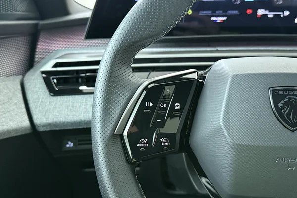 Peugeot 5008 (2025) — foto 6 van 21