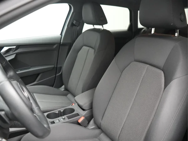 AUDI A3 Sportback PHEV (2024) — foto 26 van 30