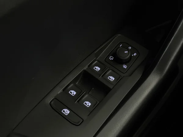 VOLKSWAGEN T-Cross (2023) — foto 19 van 26