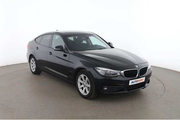 BMW 3-serie (2016) — foto 14 van 16