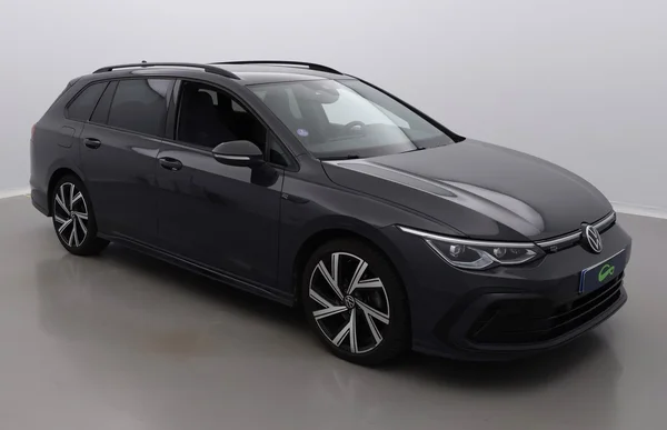 Volkswagen Golf VIII SW (2022) — foto 27 van 29