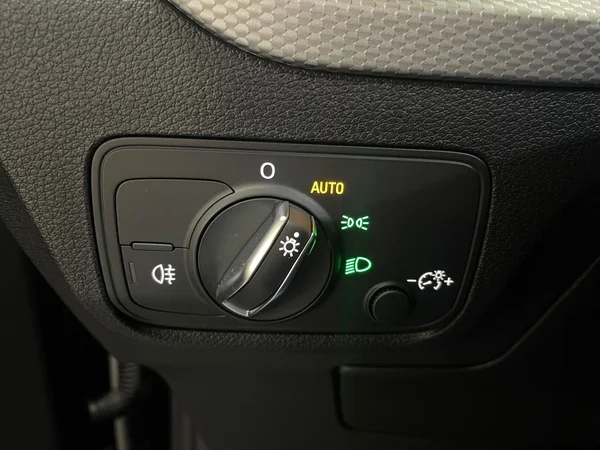 AUDI Q2 (2024) — foto 2 van 15