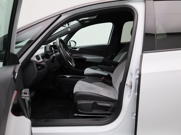 Volkswagen ID.3 (2022) — foto 2 van 43
