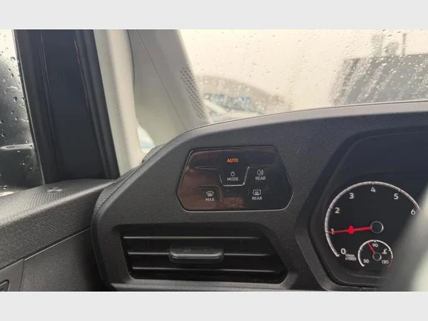 Volkswagen Caddy (2021) — foto 10 van 21