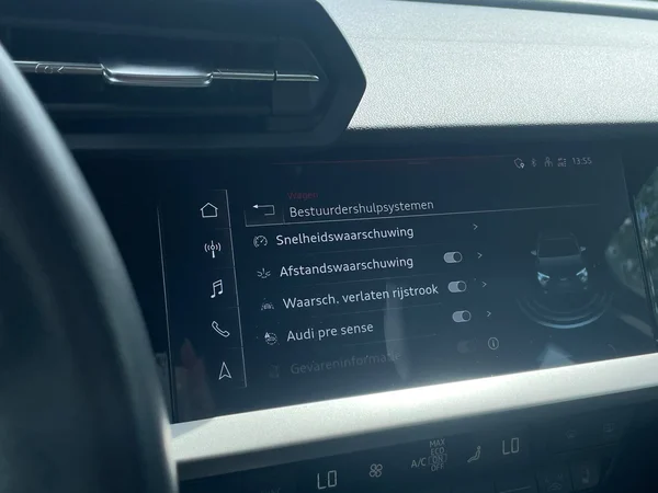 AUDI A3 Sportback (2021) — foto 14 van 22
