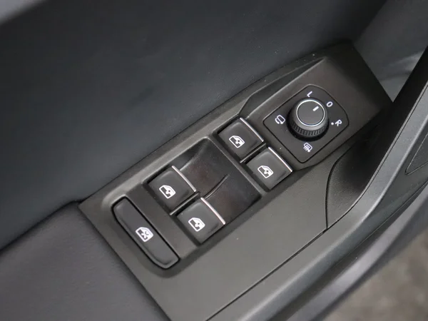 SEAT Leon (2024) — foto 20 van 28