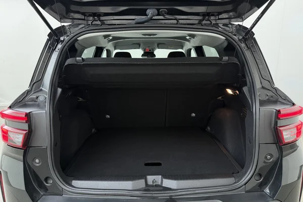 Opel Frontera (2025) — foto 13 van 17