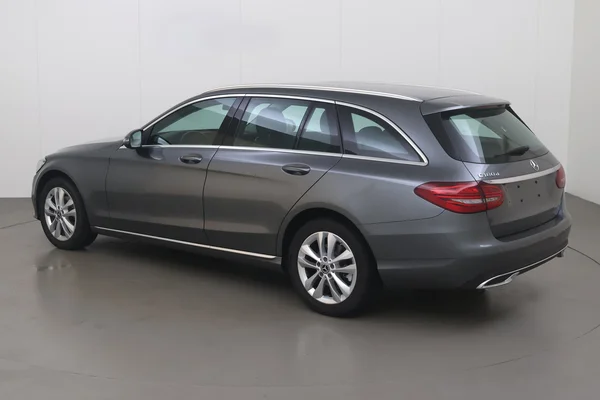 Mercedes-Benz C-Class SW (S205) (2018) — foto 14 van 20