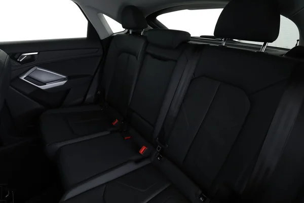 Audi Q3 (2021) — foto 5 van 16