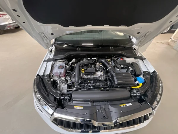 SKODA Kamiq (2025) — foto 15 van 24