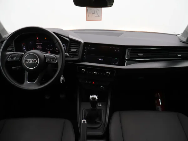 Audi A1 Sportback (2023) — foto 4 van 25