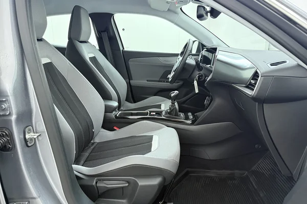 Opel Mokka (2024) — foto 14 van 16