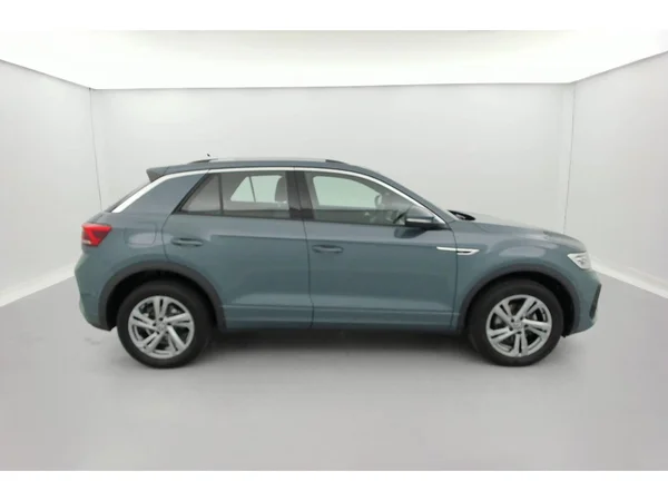 VOLKSWAGEN T-Roc (2025) — foto 2 van 36
