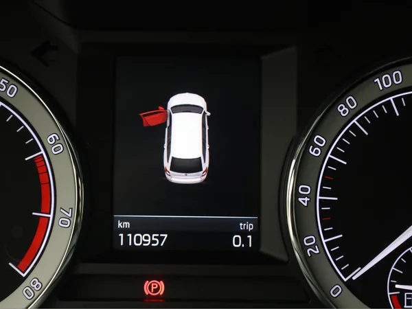 SKODA Octavia Combi (2018) — foto 7 van 19