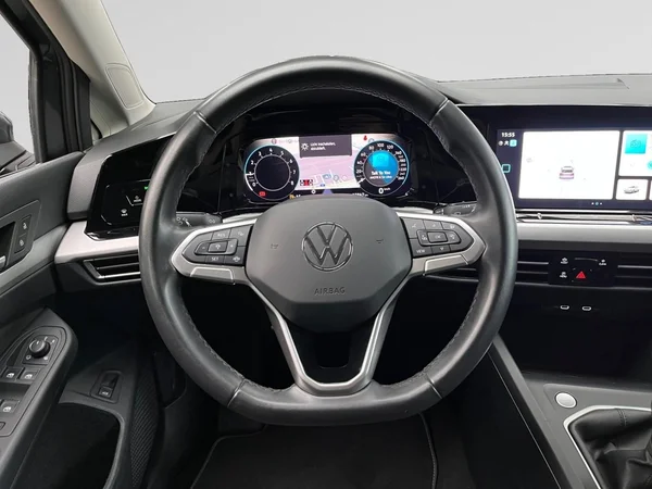 VOLKSWAGEN Golf VIII SW (2024) — foto 22 van 22