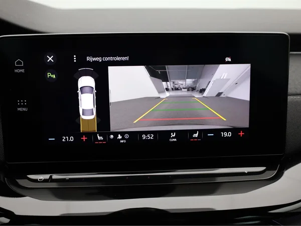 SKODA Octavia (2022) — foto 14 van 25