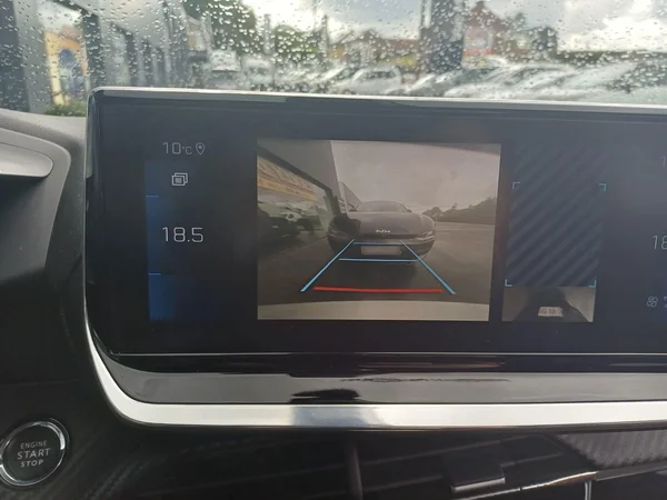 Peugeot 2008 (2020) — foto 6 van 17