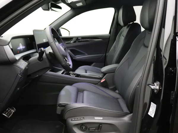 VOLKSWAGEN Tayron eHybrid (PHEV) (2025) — foto 4 van 20