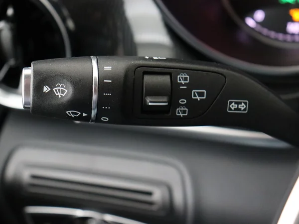 MERCEDES V 250 (2022) — foto 13 van 26