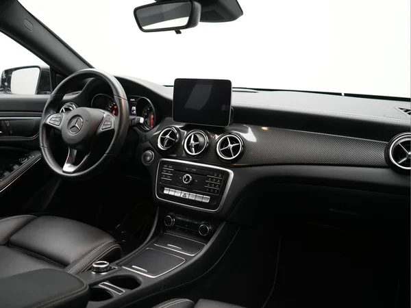 MERCEDES-BENZ CLA SW (X117) (2018) — foto 7 van 24