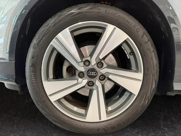 AUDI Q2 (2024) — foto 2 van 29