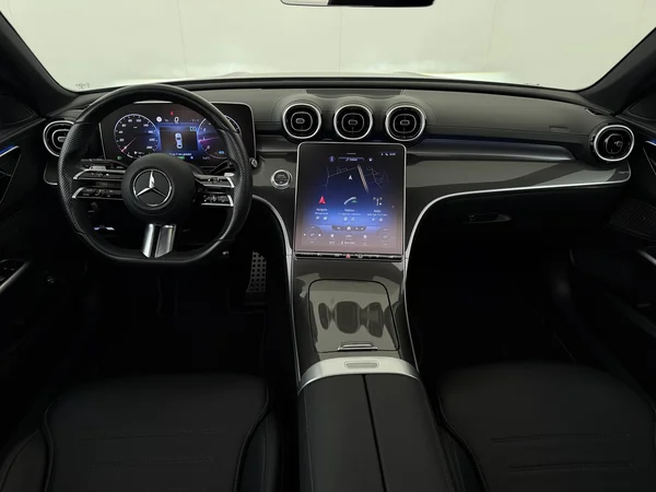 MERCEDES C 180 (2022) — foto 30 van 30