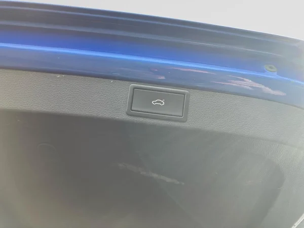 SKODA Octavia Combi PHEV (2020) — foto 10 van 26