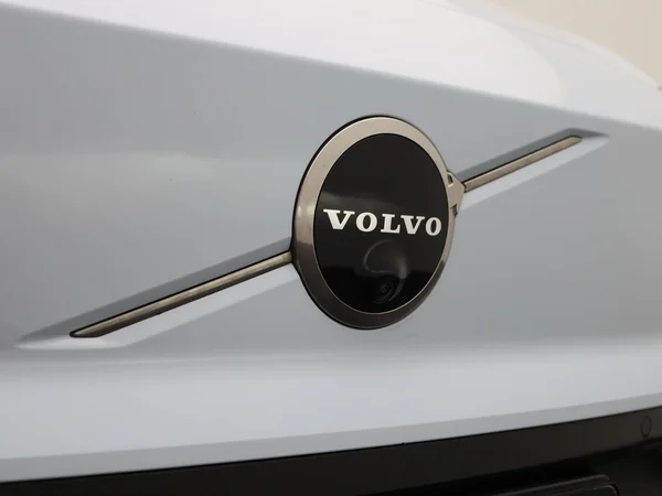 Volvo EX30 (2024) — foto 35 van 43