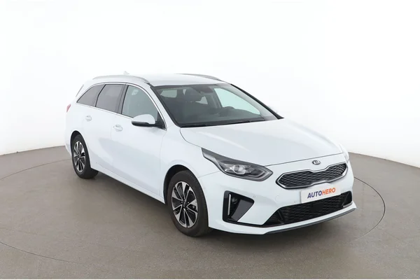 Kia cee'd (2020) — foto 14 van 16