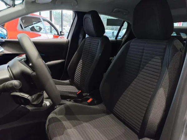 Peugeot 208 (2022) — foto 6 van 26