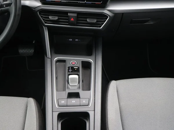 SEAT Leon (2024) — foto 7 van 25