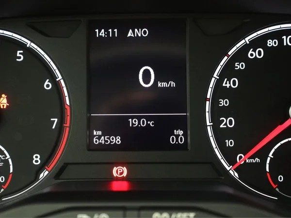VOLKSWAGEN Polo (2018) — foto 7 van 20