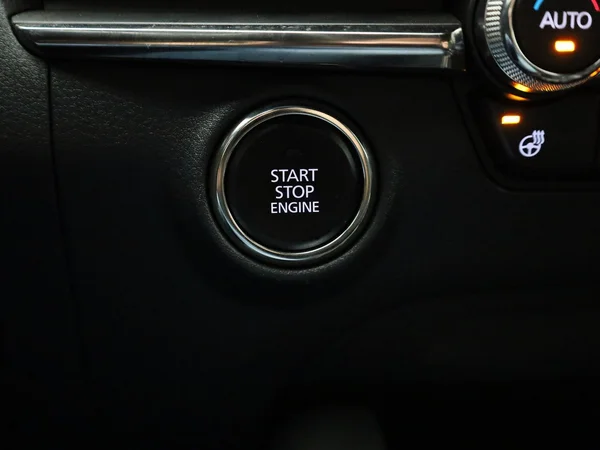 Mazda 3 (2021) — foto 15 van 42