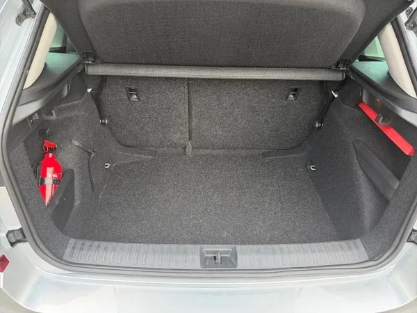 SKODA Kamiq (2023) — foto 14 van 28