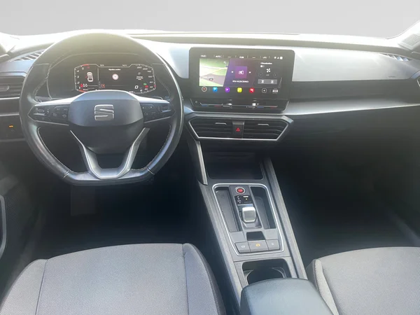 SEAT Leon ST (2023) — foto 3 van 21