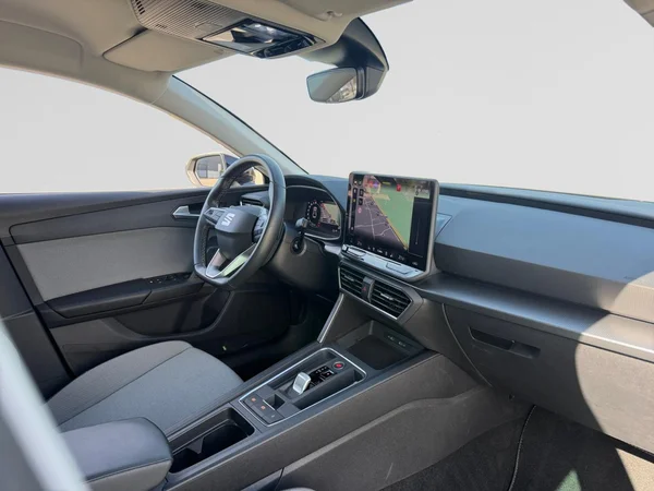 SEAT Leon (2025) — foto 18 van 24
