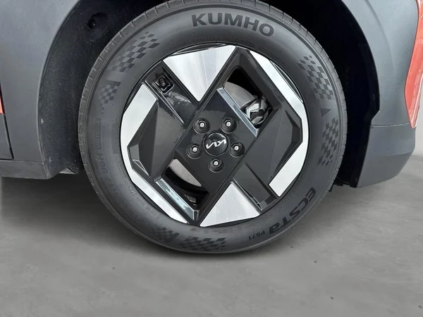 Kia EV3 (2025) — foto 17 van 20