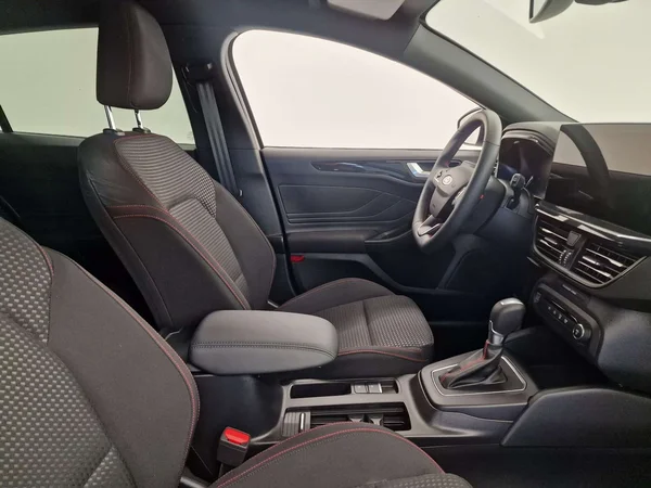 Ford Focus (2025) — foto 12 van 15