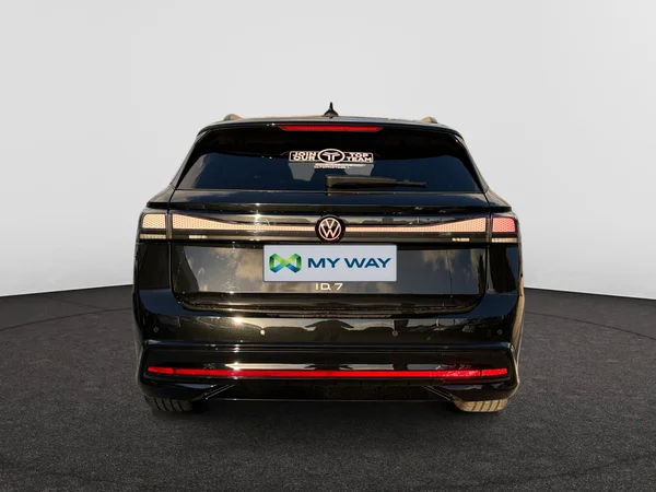 VOLKSWAGEN ID.7 Tourer (2026) — foto 7 van 9