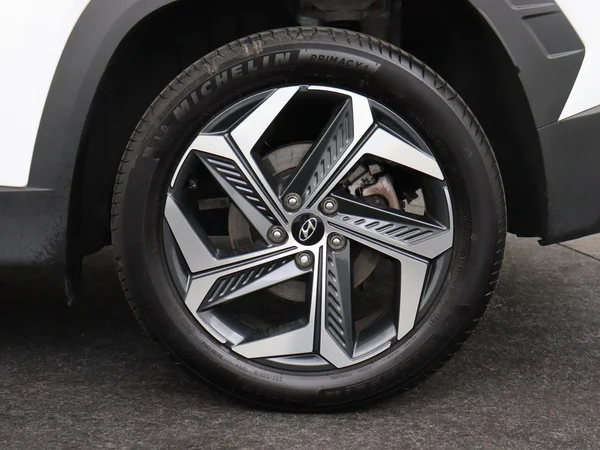HYUNDAI Tucson (2022) — foto 7 van 33