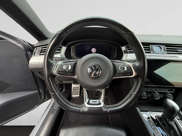 VOLKSWAGEN Arteon (2020) — foto 5 van 23