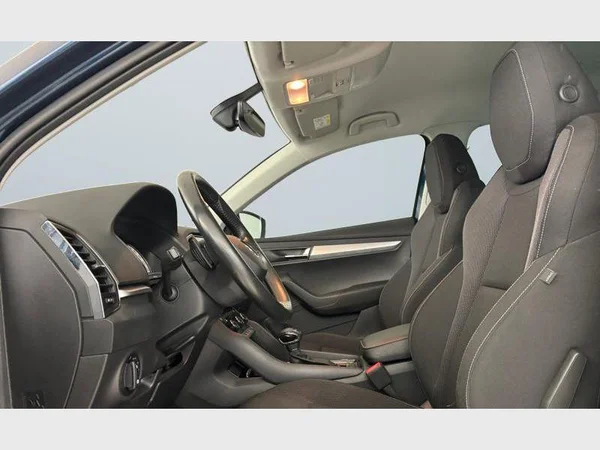 Skoda Karoq (2022) — foto 24 van 24