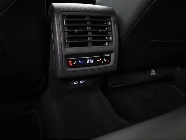 VOLKSWAGEN Golf VIII (2026) — foto 5 van 24