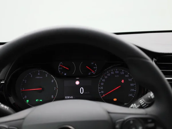 Opel Corsa (2024) — foto 38 van 39