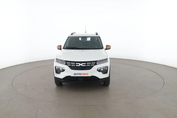 Dacia Spring (2023) — foto 15 van 16