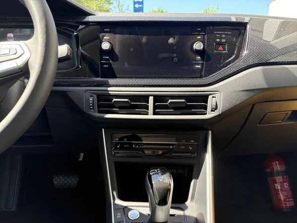 VOLKSWAGEN Taigo (2026) — foto 3 van 24