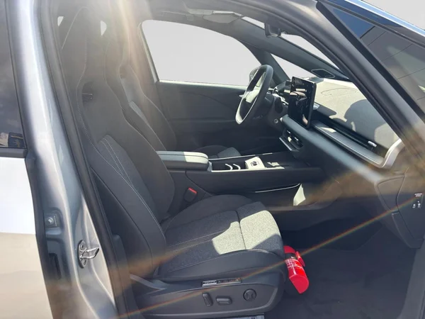 VOLKSWAGEN ID.3 Neo (2026) — foto 8 van 24
