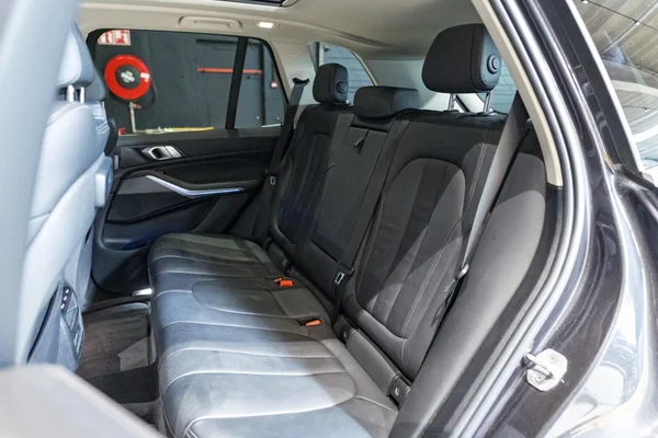 BMW X5 (2021) — foto 10 van 43