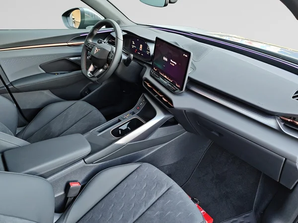 CUPRA Terramar e-Hybrid (PHEV) (2026) — foto 7 van 21