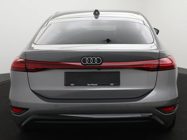 AUDI A6 Sportback e-tron (2026) — foto 17 van 22